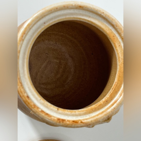 HANDMADE Wheel Thrown Pottery “JAM” Jar with Lid Signed J Lewis Speckle Glaze - Picture 6 of 10